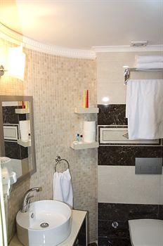 Otel Ayhan
